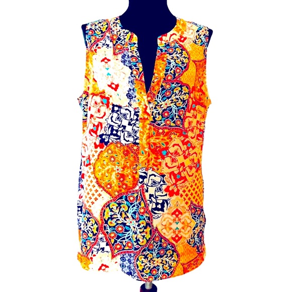 Rose & Olive Top - Picture 1 of 12